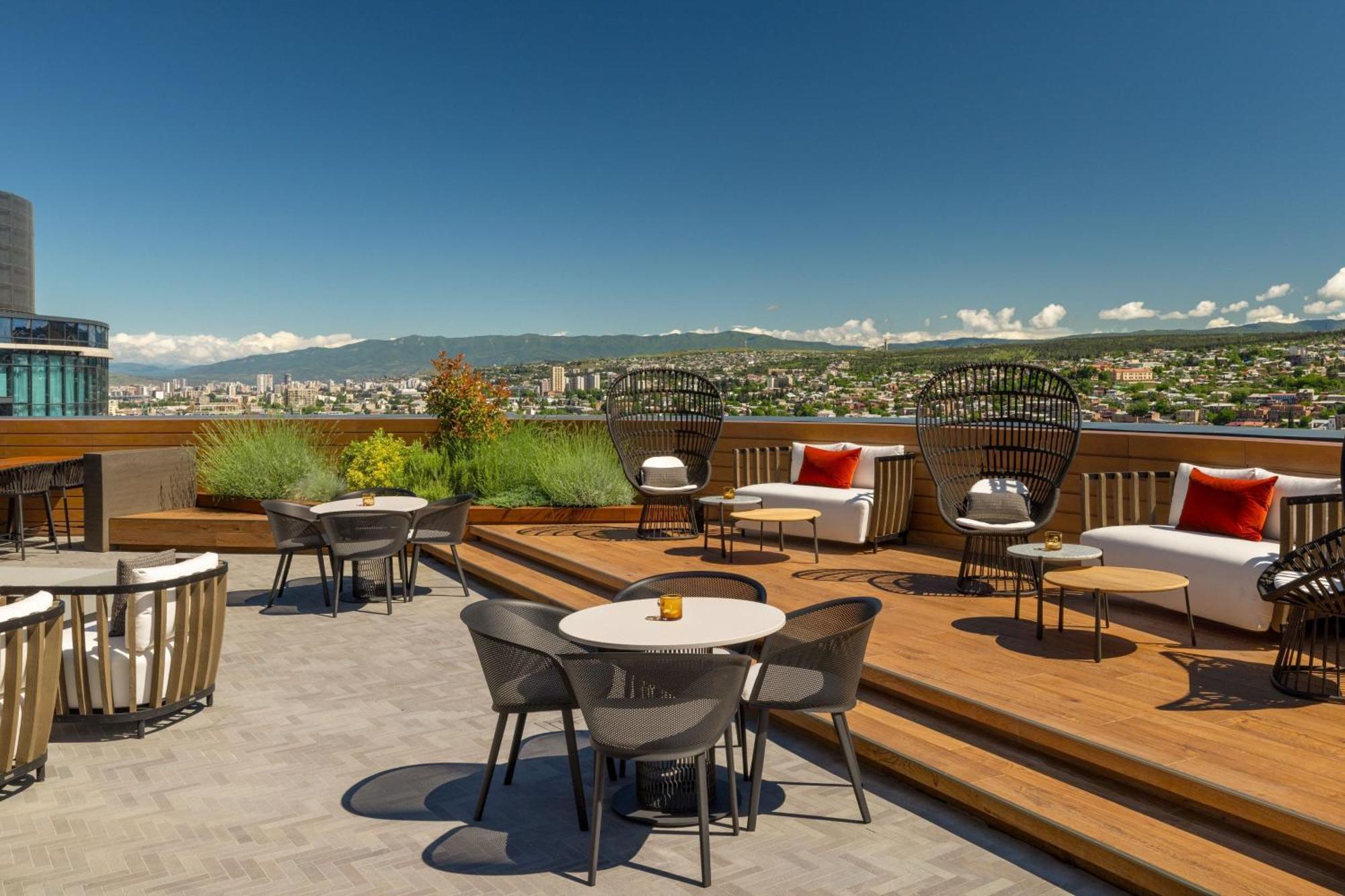 Paragraph Freedom Square, A Luxury Collection Hotel, Tbilisi Exterior foto